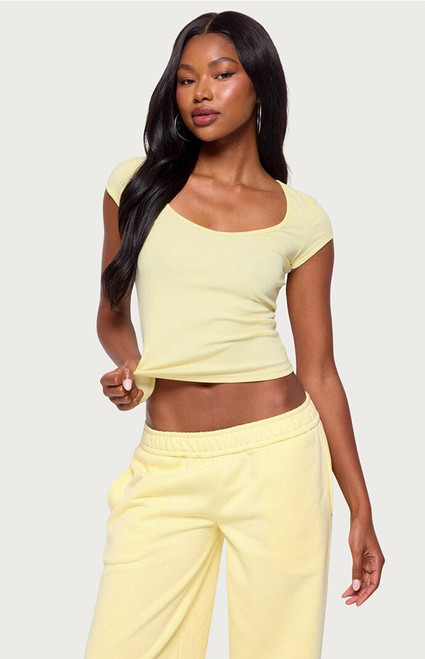 Edikted Women's Chari Ribbed Scoop Neck T-Shirt - 0262609690105