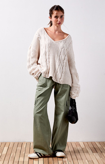 Your Favorite Women's Laney V-Neck Cable Knit Sweater - 0740484260417