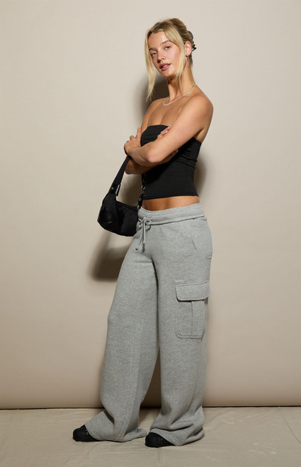Pacsun Women's Heather Grey Ultra Soft Fleece Cargo Baggy Sweatpants - 0850484260160