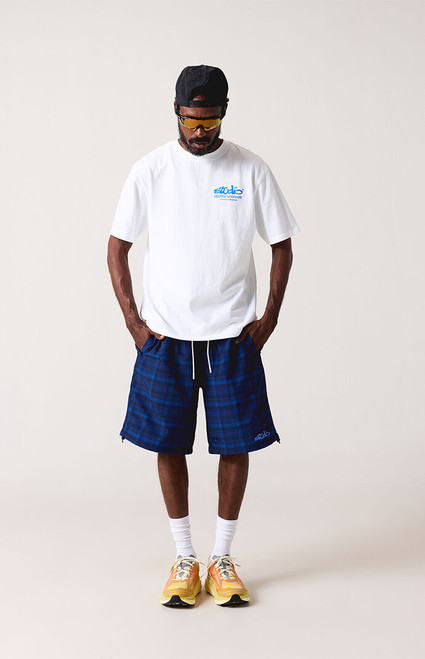 Studio by Supervsn Men's White Studio Globe T-Shirt - 0125603070016