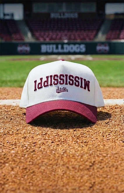 UPSIDE Men's Mississippi State University Bulldogs Snapback Hat - 0243718010012