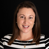 Author Interview — EXPLORING EMOTIONAL RESILIENCE: Brooke Graham