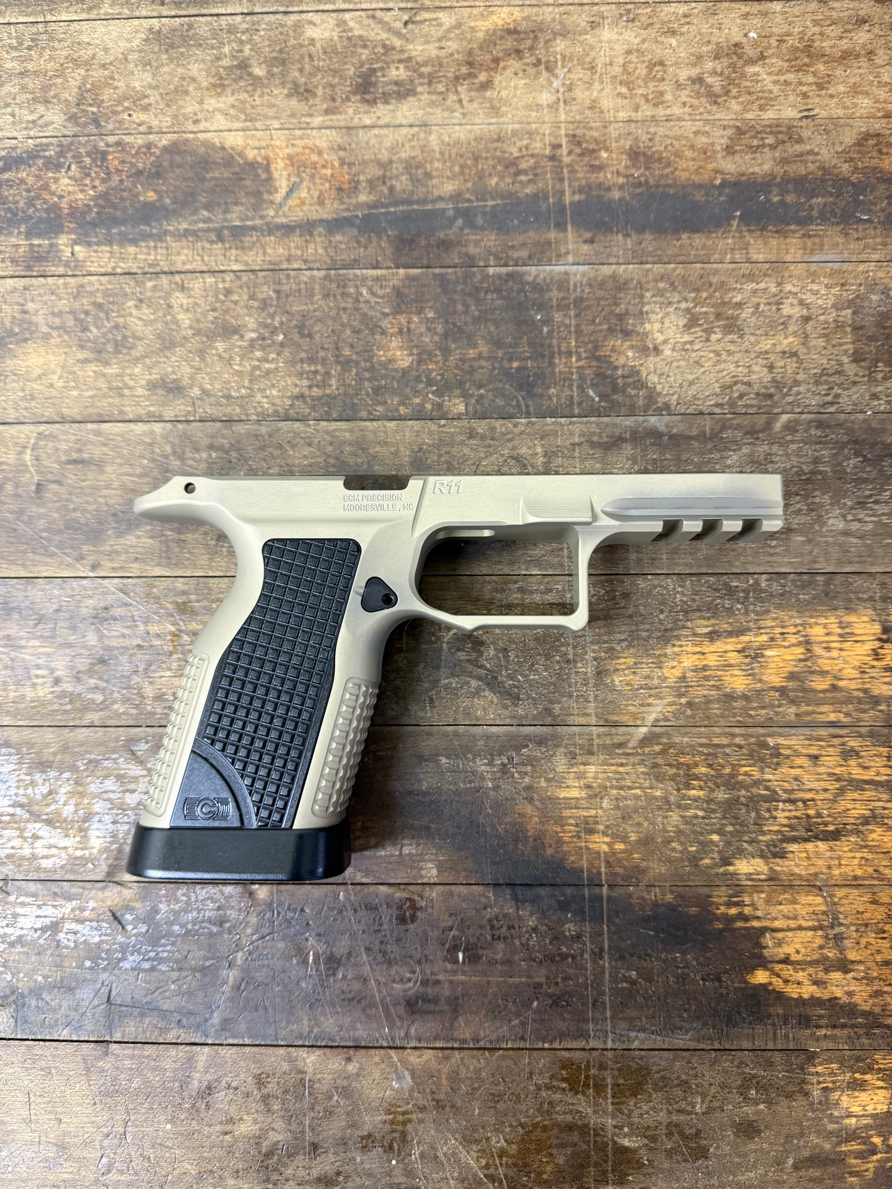 Hard Anodize Desert Sand