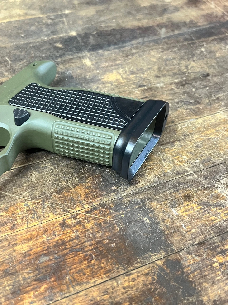 ECM Precision Carry Magwell for R11 P365 Grip Modules