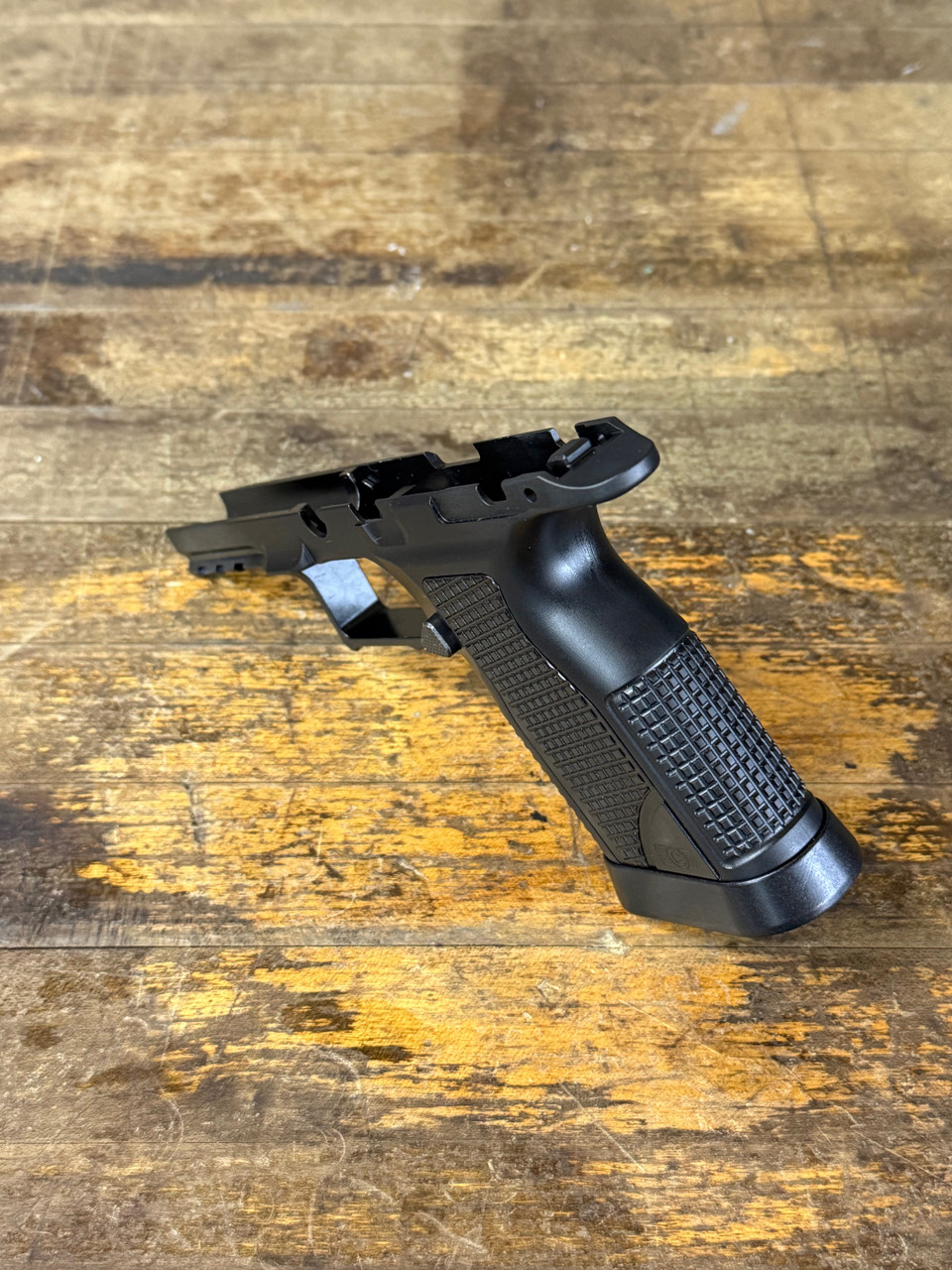 R11 P365 Macro Grip Module with Manual Safety Notch