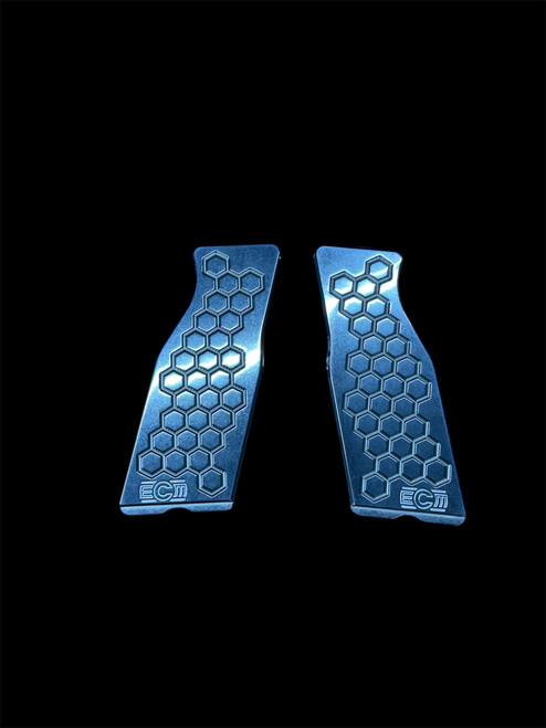DLC BLACK ICE HEX Grip Inserts for the R11 DLC BLACK ICE HEX Grip Inserts for the R11