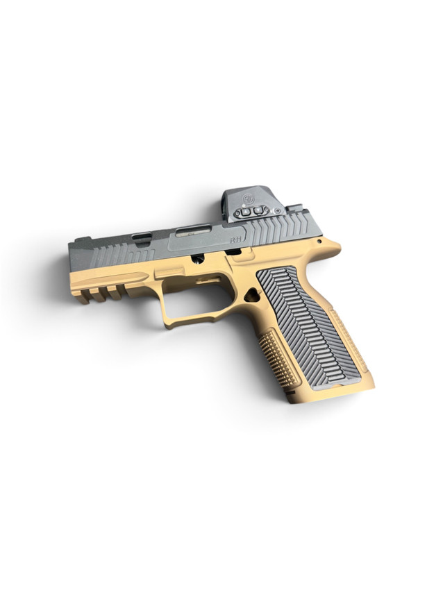 Custom FDE Anodized OG R11 Macro 3.7" —