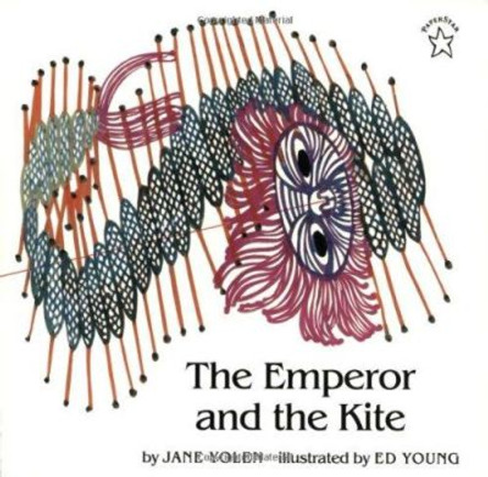 The Emperor and the Kite Jane Yolen 9780698116443