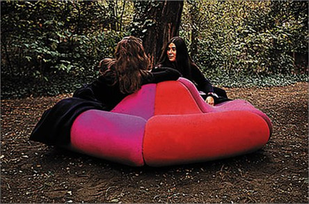 Pierre Paulin by Elisabeth Vedrenne Pierre Paulin by Elisabeth Vedrenne