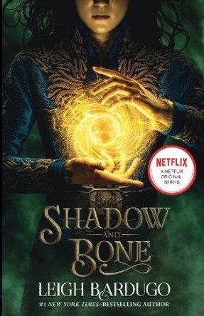 Shadow and Bone Leigh Bardugo 9781250777881