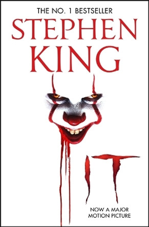It: The classic book from Stephen King with a new film tie-in cover to IT: CHAPTER 2, due for release September 2019 Stephen King 9781473666931