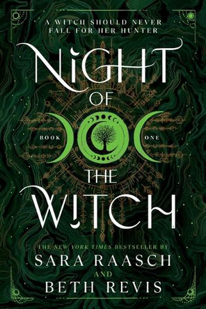 Night of the Witch (Standard Edition) Sara Raasch 9781464247903