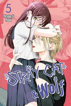 Stray Cat & Wolf, Vol. 5 Alethea Nibley 9798855423419