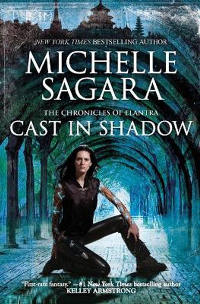 Cast in Shadow Michelle Sagara 9780778368823