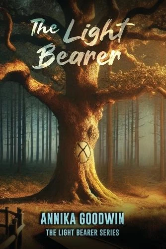 The Light Bearer Annika Goodwin 9780999864203