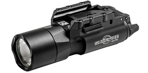 SUREFIRE X300U ULTRA 1000 LUMEN / 11,300 CANDELA WEAPON LIGHT SUREFIRE X300U ULTRA 1000 LUMEN / 11,300 CANDELA WEAPON LIGHT