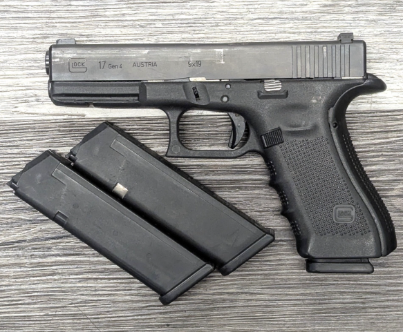 USED GLOCK  G17 GEN4 9MM PISTOL - AGENCY TRADE-IN