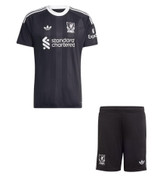 25/26 Liverpool Goalkeeper Black Kids Kit with free name and number