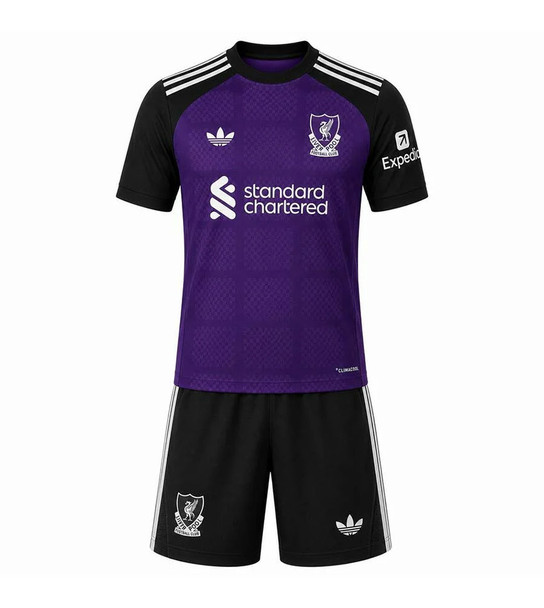 26/27 Liverpool purple GK Kids Kit with free name and number