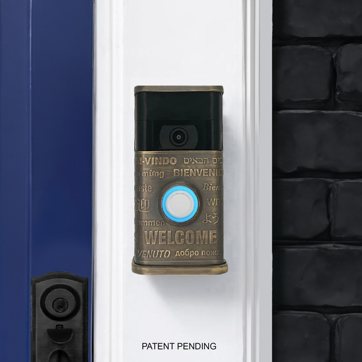 multilingual-video-doorbell-cover-oiled-bronze-lifestyle
