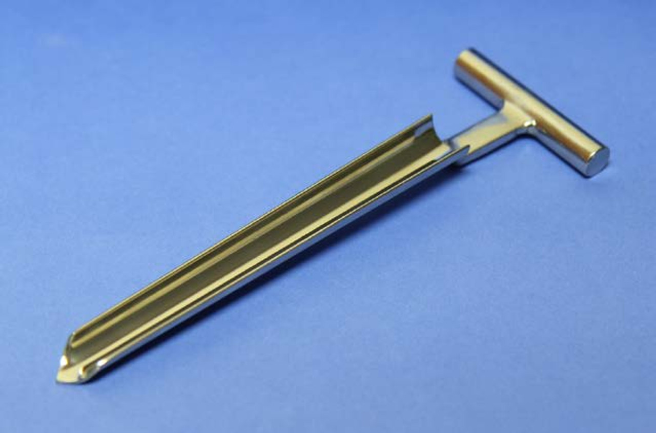 Description MiniCorer
Material of Construction: 316 stainless steel
Method of Construction: Crevice free, all welds ground and polished
Surface Finish: Better than 0.5 microns Ra
Overall Length: 190mm
Blade Length: 150mm
Max. Blade Width: 19mm
Nominal Weight: 115g
BSE/TSE statement: All polishing compounds used in the manufacture of this scoop are of vegetable origin