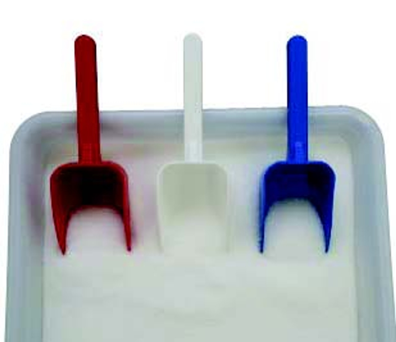 Available in assorted colors.
Brightly colored scoops are easy to spot.