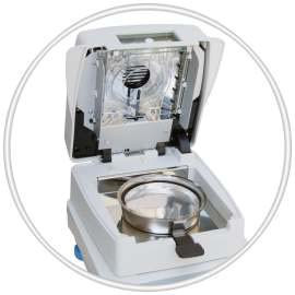 AUTOMATIC OPEN / CLOSE LID
PAN SIZE 90 mm DIAM
                      8 mm HEIGHT
                    20 mm MAX SAMPLE HEIGHT