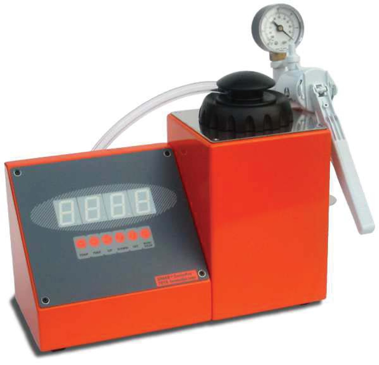 The GermPro’s portable, rugged construction means that this analysis can be carried out anywhere that grain is
tested, in the store, at the dockside or in a grain laboratory. The powerful hand held vacuum pump accelerates
the reaction allowing the analysis time to be reduced from hours to minutes compared with traditional testing
methods.