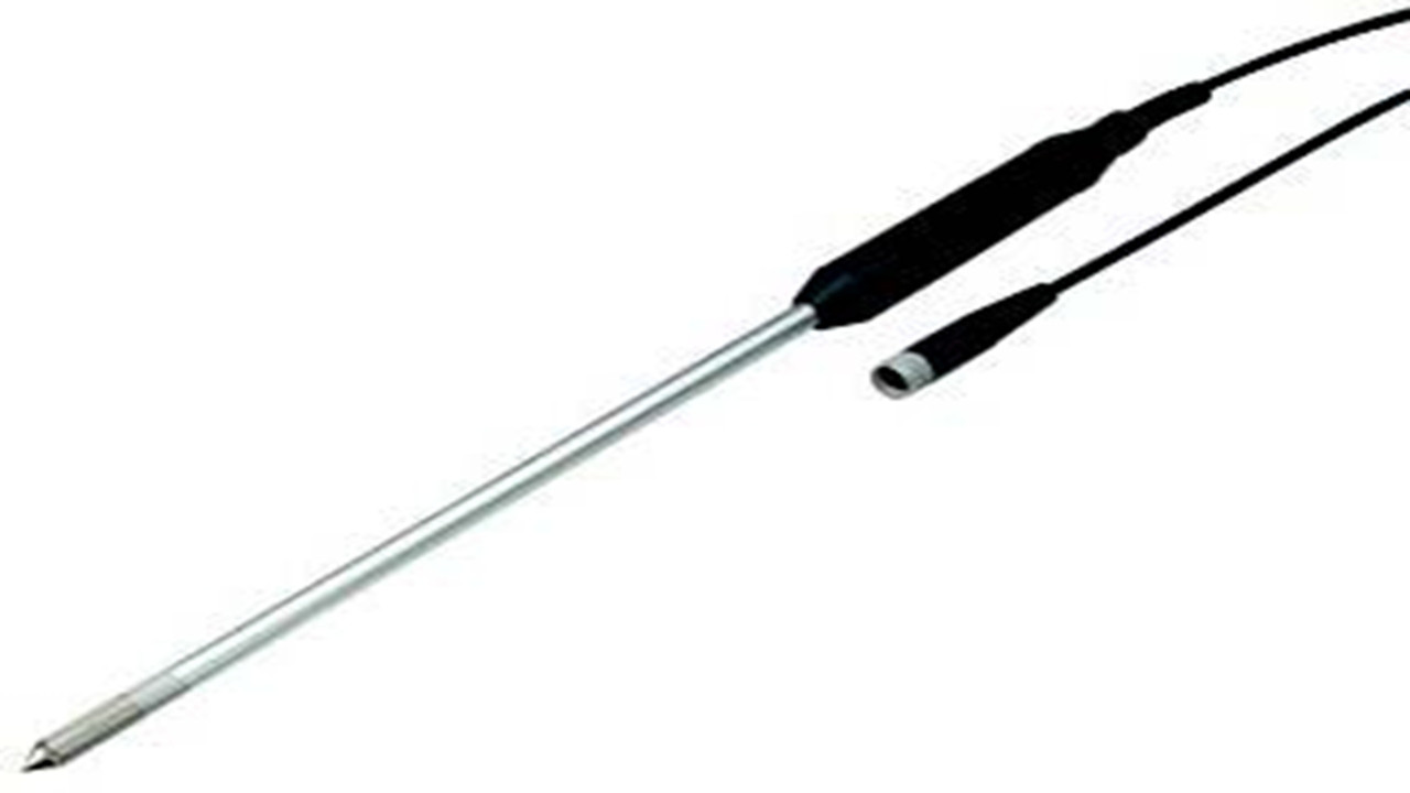 Direct measurement
This probe is suitable for direct measurement of water activity in bulk material
samples such as powder, granulated materials, corn and grain. The HC2-HP is
equipped with a robust stainless steel probe with a diameter of 10 mm and interchangeable
sinter steel dust filter for measurement in dusty bulk materials.
The HC2-P05 is the ideal measuring instrument for dust-free applications such as
tablets, gel capsules and granulated plastics.