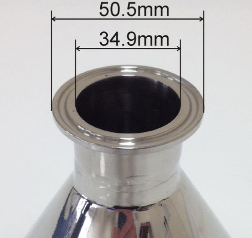 1.5 INCH FERRULE
Top diameter of 200mm for optimal flow and handling
Internal spout diameter of 34.9mm, designed to fit a 1.5” tri-clamp ferrule (BS4825-3)
Height of 232mm with a 30mm spout length for effective pouring
Lightweight design at 1240g for easy maneuverability
BSE/TSE compliant, using only vegetable-origin polishing compounds
Recommended storage in dry, ambient conditions to maintain quality