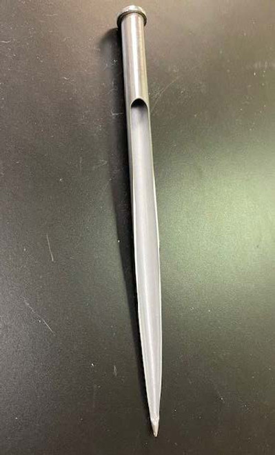 1 grain spear
The Sampling Spear is the first tool for quality control, allowing professionals to extract coffee bean samples for closer inspection in the lab.