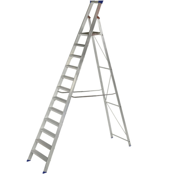  Werner MasterTrade Platform Stepladder 12 Tread 