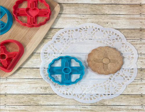 Scalloped Cookie Cutter w/Zia