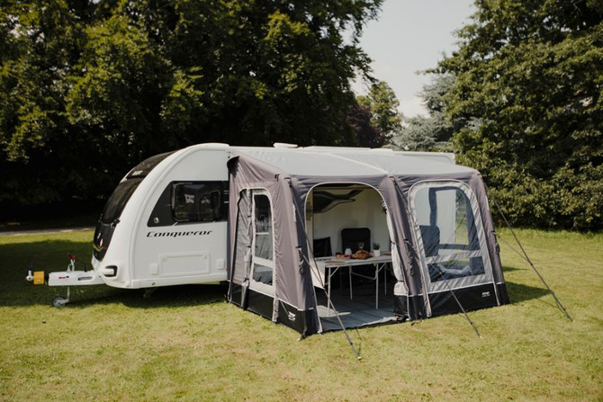 Vango Balletto ElementsPro330 Awning With Carpet