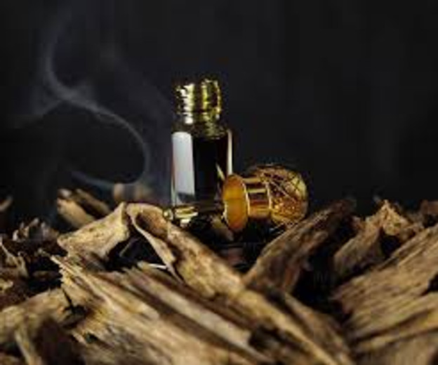 Indian Dhn Oud Perfume Oil 3ML Indian Dhn Oud Perfume Oil 3ML