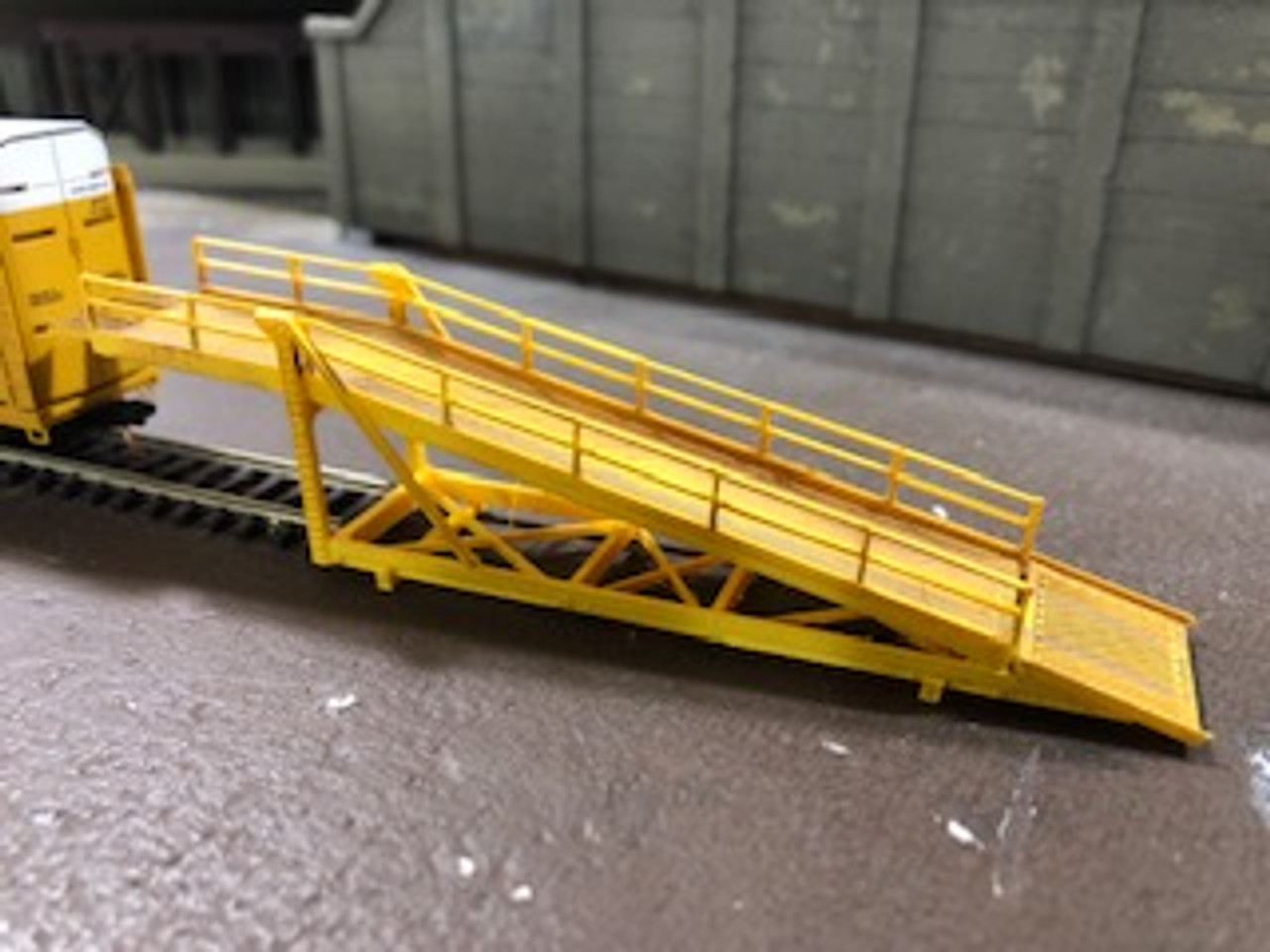 Lombard Hobbies Exclusive N Scale Auto Ramp Assembled