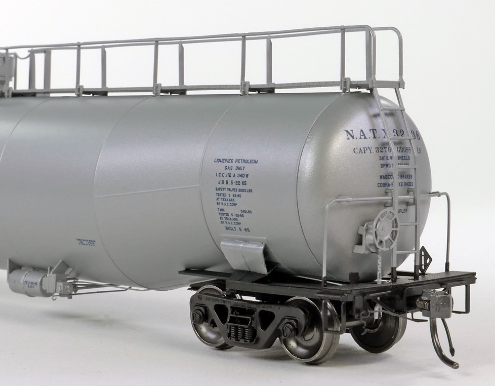 PRECISION SCALE CONX No.5 TANK CAR 完成品 Tangent Scale Models HO 31162-04 NACC 1963 Design 33,000 Gallon
