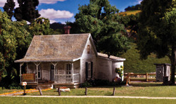 Woodland Scenics BR5040 HO Built Up Old Homestead