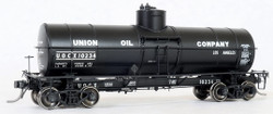Tangent Scale Models HO 19072-12 General American 1917-design 10,000 Gallon Insulated Tank Car 'Union Oil of California 1937+' UOCX #10242