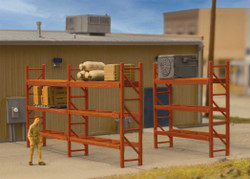 Walthers SceneMaster HO 949-4256 Pallet Rack - Kit