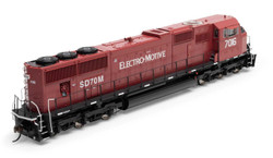 Athearn Genesis HO ATHG71220 DCC/Tsunami 2 Sound Equipped EMD SD70M Locomotive EMDX 'Maroon / Black' #7016