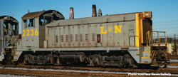Rapido Trains Inc HO 27087 DCC Ready EMD SW9 Locomotive Louisville & Nashville 'Grey Scheme' L&N #2236