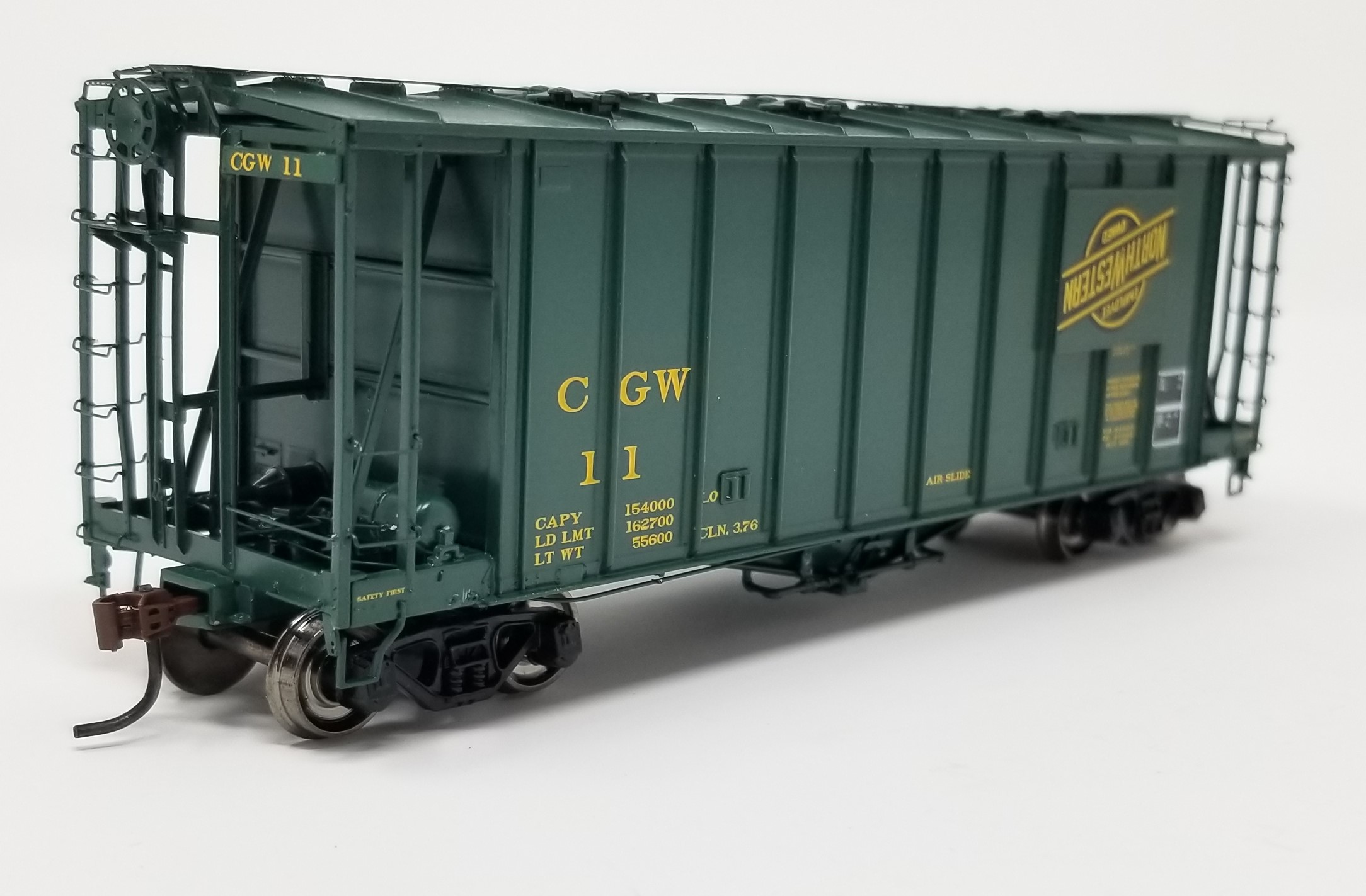 Athearn HO Scale RTR 40' 2600 Airslide Early Version, CGW #11