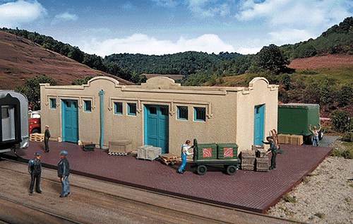 Walthers Cornerstone HO 933-2921, Mission-Style Freight House - Kit
