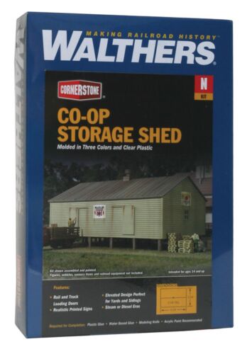 Walthers Cornerstone N 933-3230 Co-Operative Storage Shed on Pilings - Kit