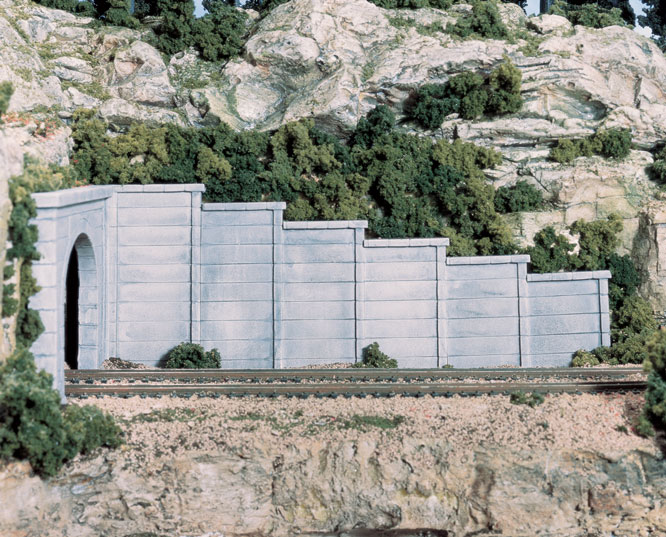 Woodland Scenics N C1158 Retaining Wall Concrete - 6 Pieces