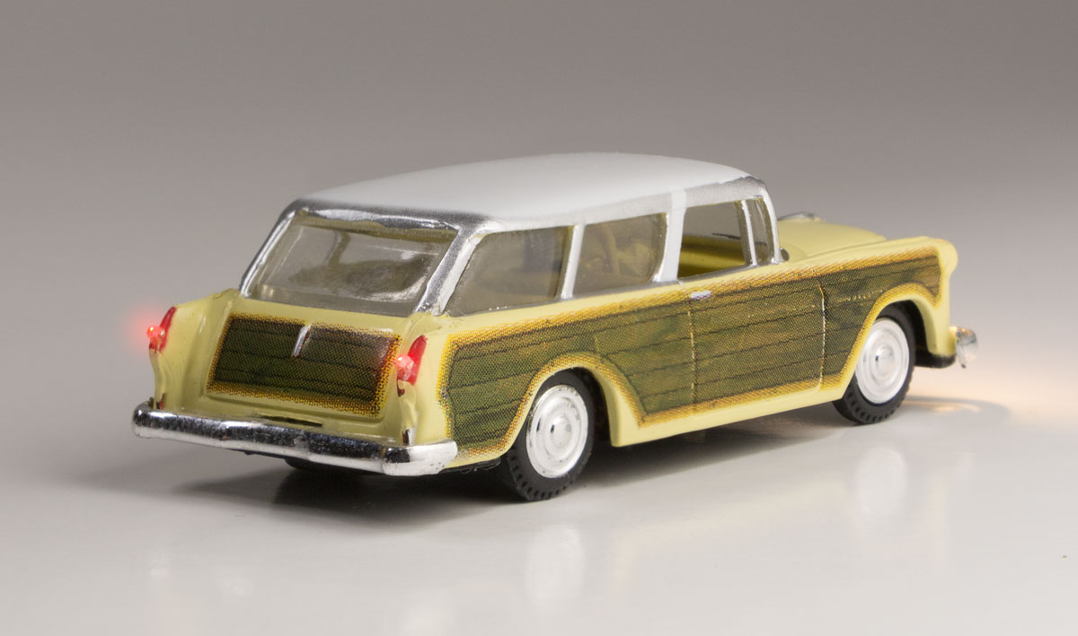 Woodland Scenics HO JP5599 Just Plug Vehicles - Station Wagon