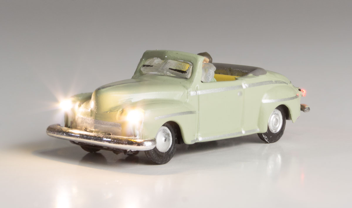 Woodland Scenics N JP5614 Just Plug Vehicles - Cool Convertible