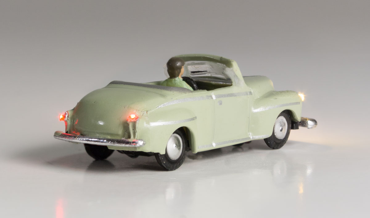 Woodland Scenics N JP5614 Just Plug Vehicles - Cool Convertible