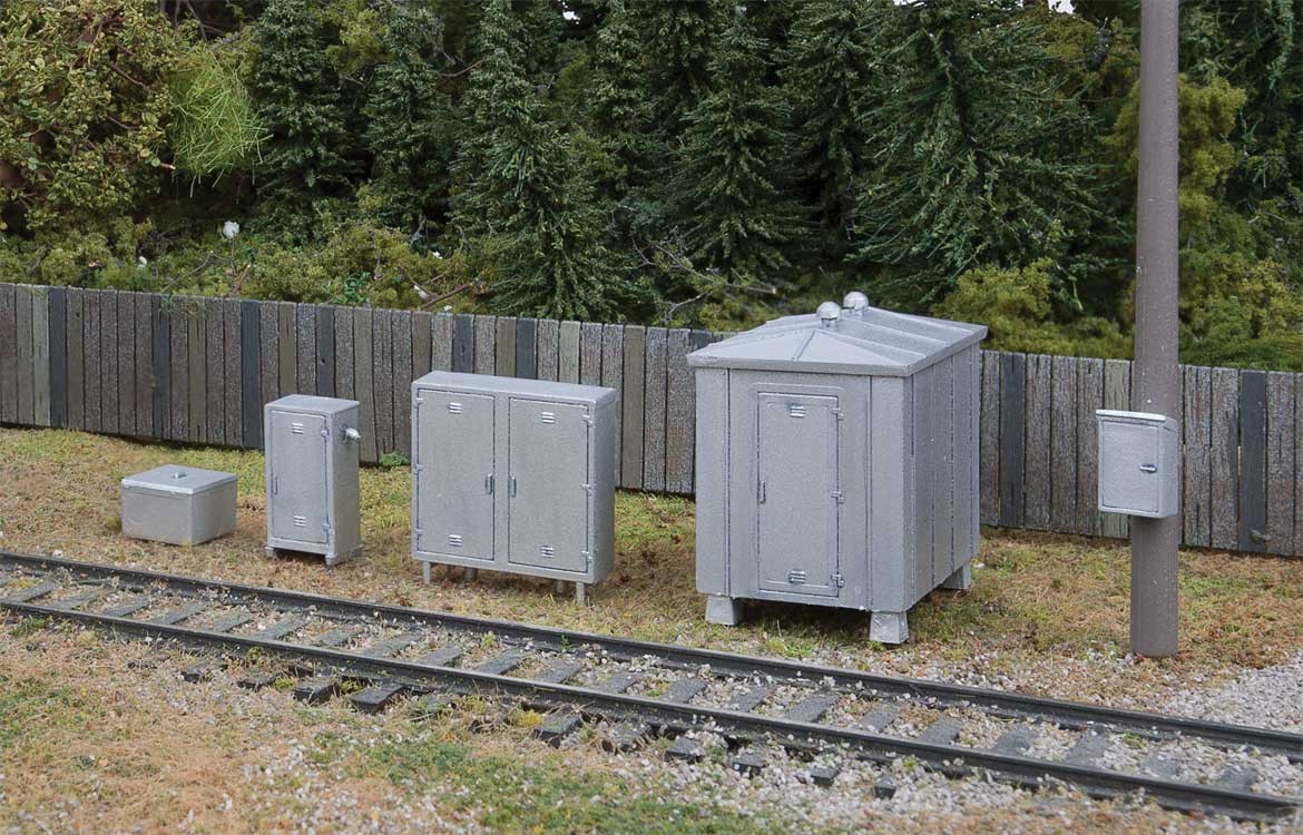 Walthers SceneMaster HO 949-4140 Vintage Trackside Detail Set - Kit